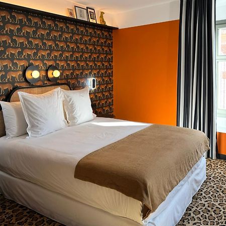 Hotel Divino & Apartments 菲格拉斯 外观 照片