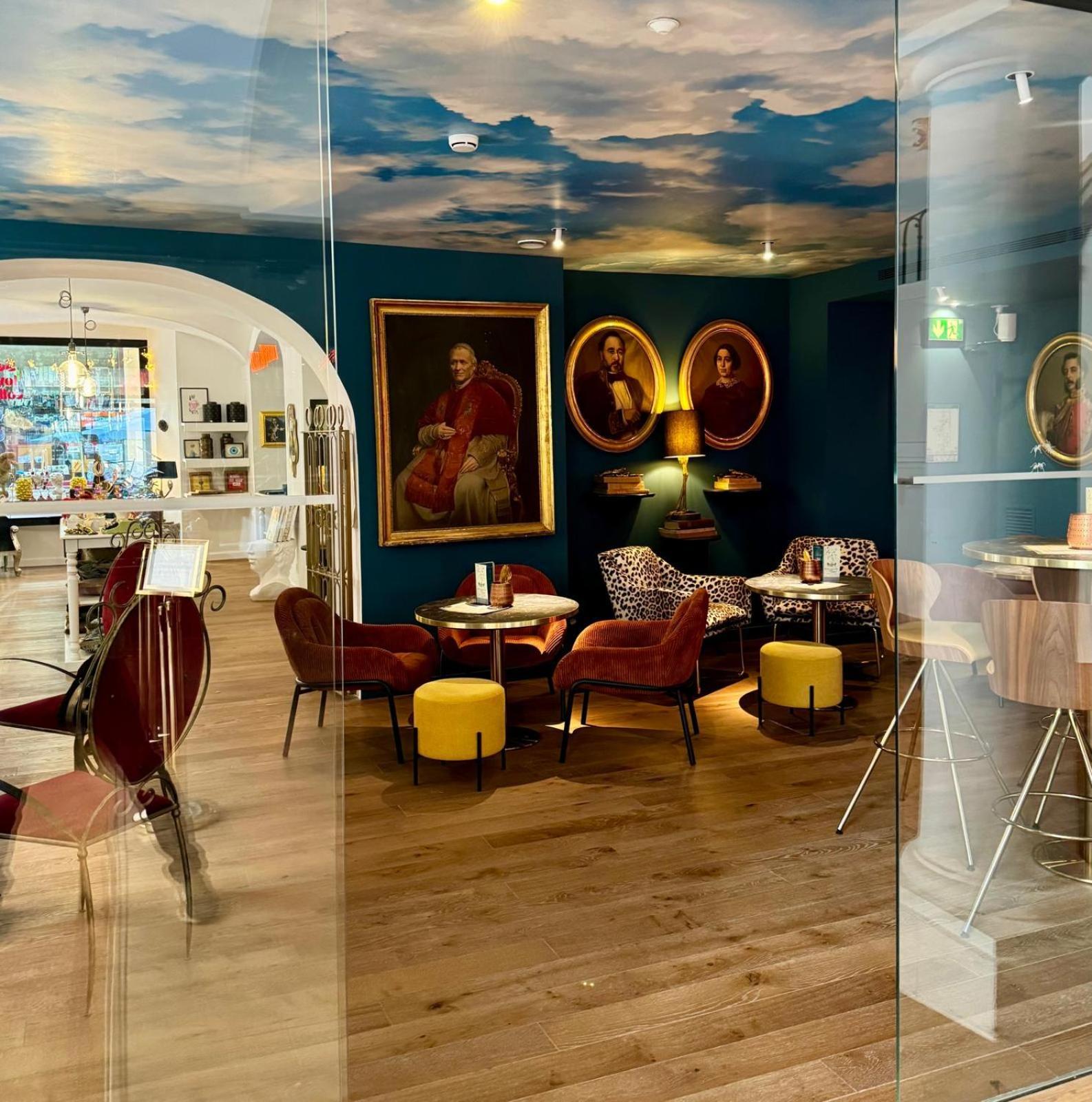 Hotel Divino & Apartments 菲格拉斯 外观 照片